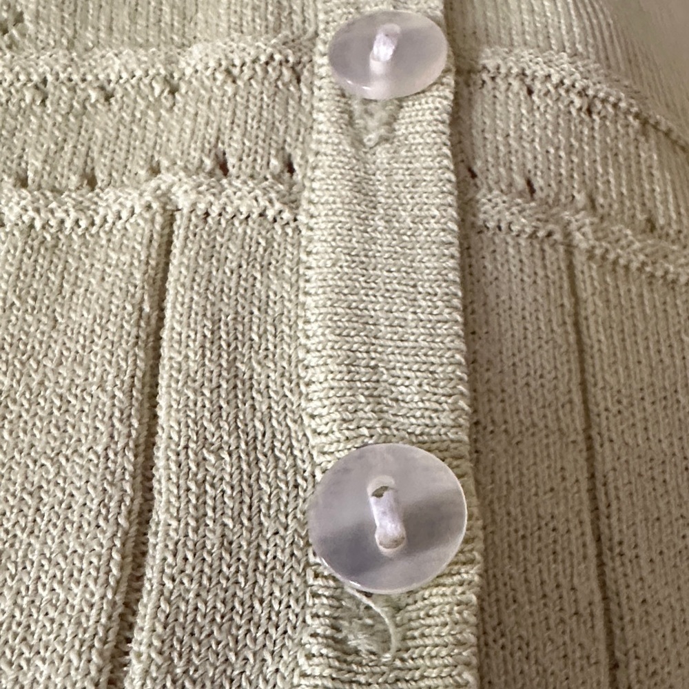VITAE | Y2K Light Green Rib Knit Eyelet Button-Down Ruffled Cardigan - Picture 7 of 13